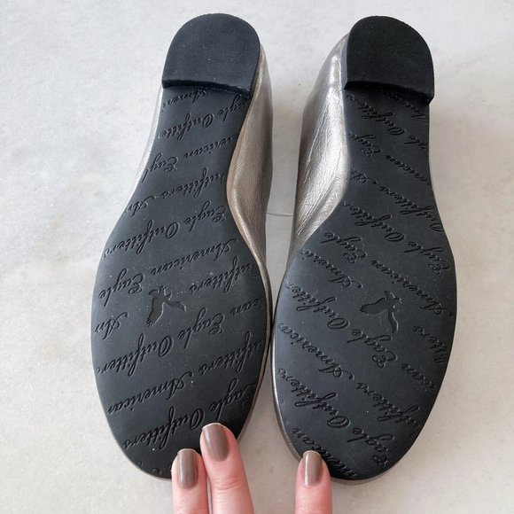 New! NWOT American Eagle Outfitters vegan leather pewter metallic ballet flats - Picture 6 of 9